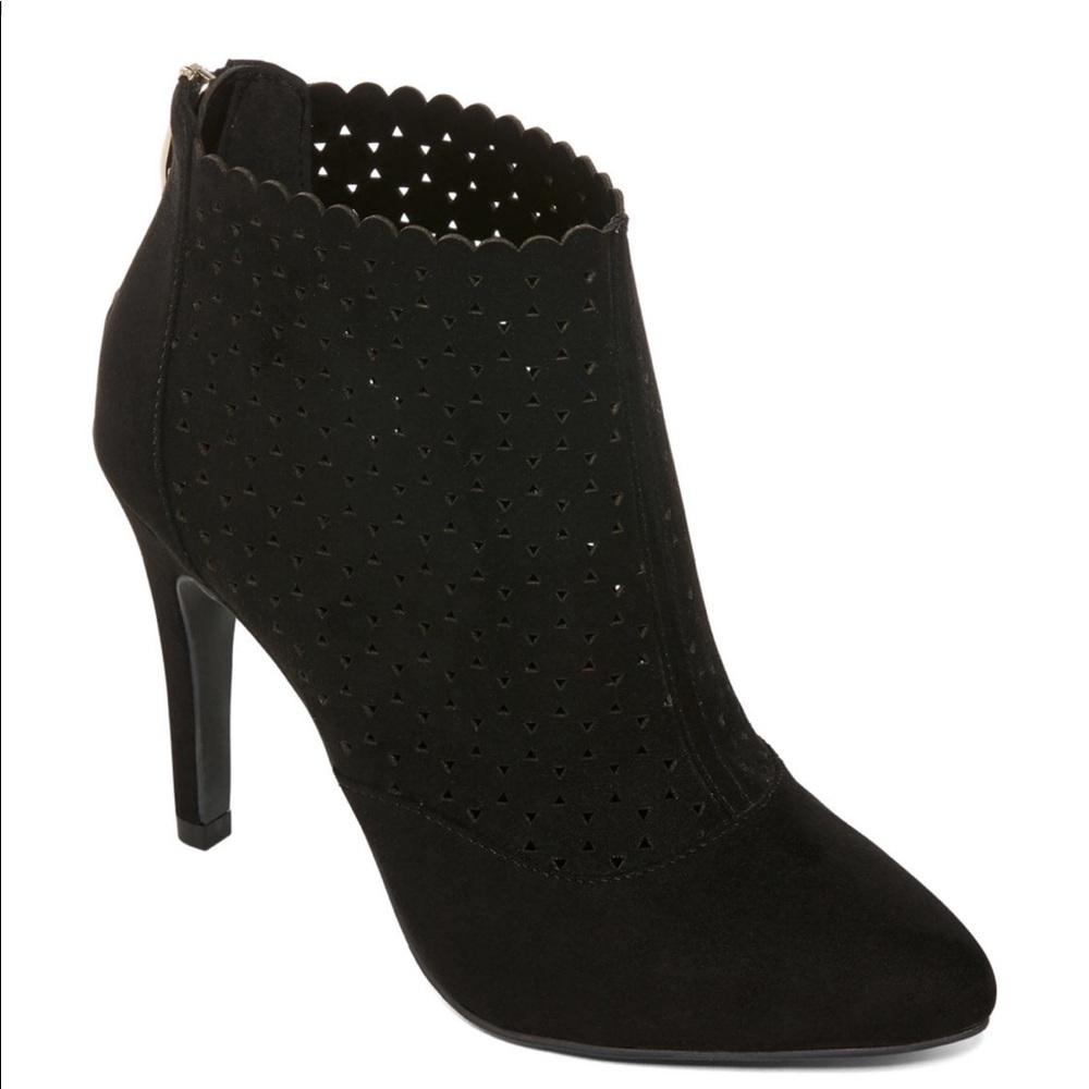 Liz Claiborne Serina Pump Zip Closed Toe Stiletto